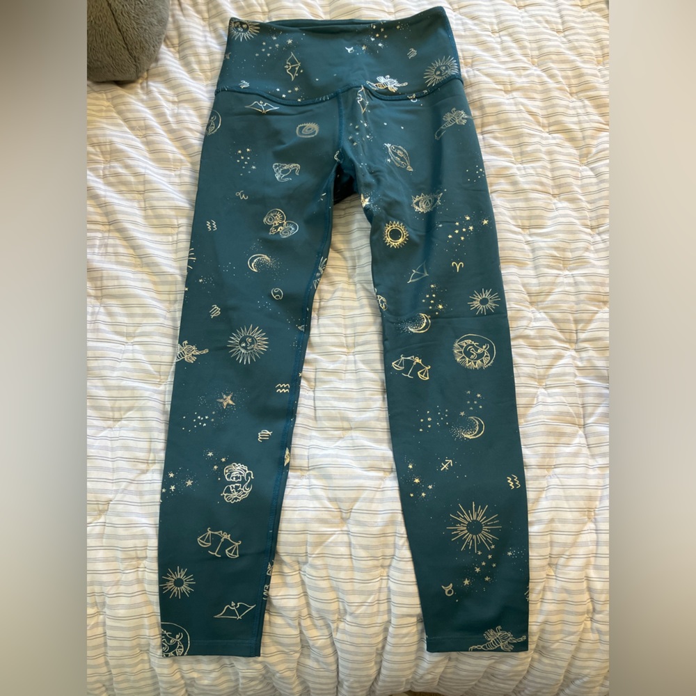 Beyond Yoga Zodiac Leggings
